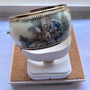 🟣Whiting & Davis Bangle Bracelet